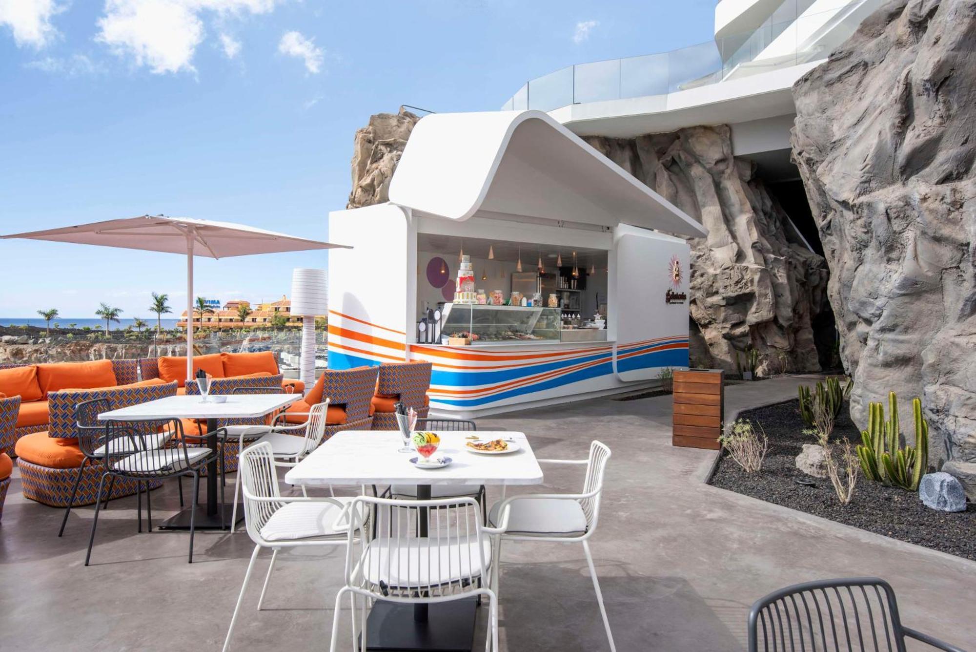 Hotel Royal Hideaway Corales Suites, By Barceló Group 5*