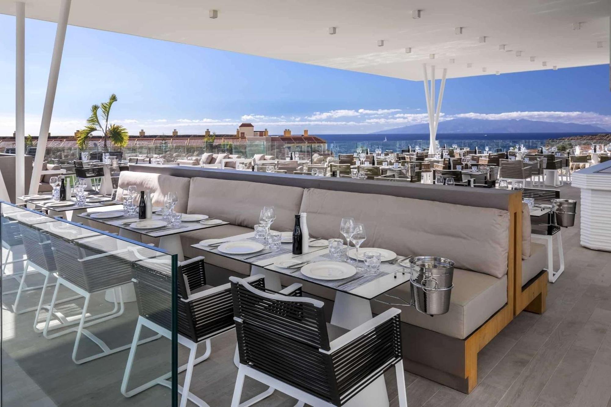 Royal Hideaway Corales Suites, By Barceló Group 5* Costa Adeje (Tenerife)