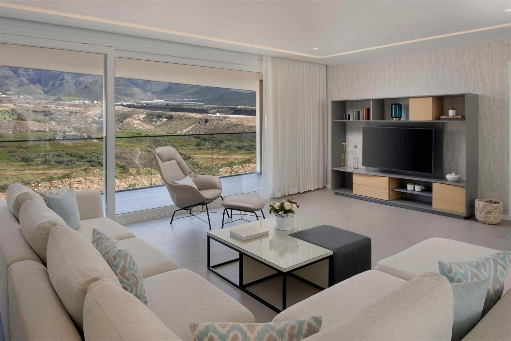 Royal Hideaway Corales Suites, By Barceló Group Hotel 5*